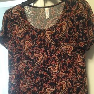 Lularoe Classic T’s